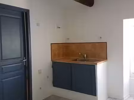 location appartement 2 pièces au pontet (84130) : à louer 2 pièces / 38m² le pontet
