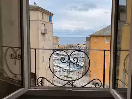 loue duplex meublé vieux port bastia