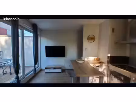 loue t2 meublé 38 m² + terrasse 17 m² + parking – metz