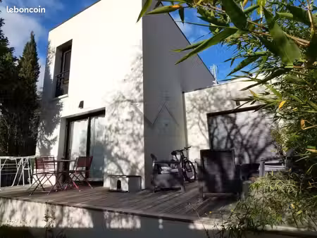 maison de ville 4 pièces 101 m²