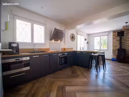 maison de ville 4 pièces 77 m²