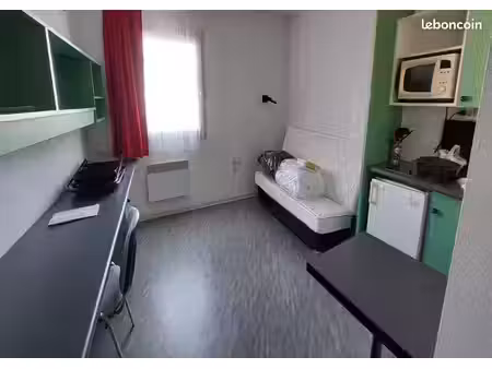 studio 1 pièce 19 m²