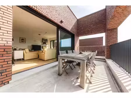 appartement à vendre avec terrasse et 2 chambres   waterloo (vbe57512)