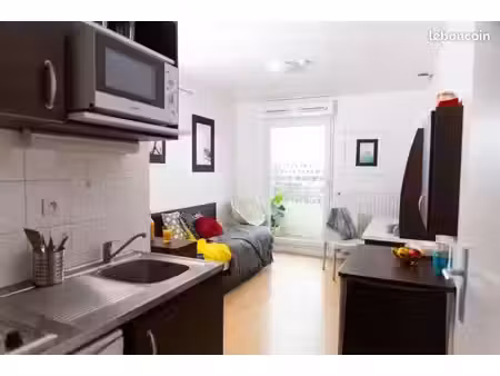 studio 1 pièce 17 m²