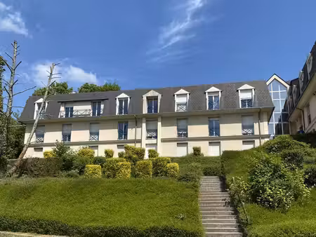 studio 1 pièce 20 m²