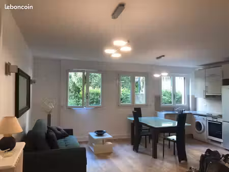 appartement meublé 2 pièces paris 16e  boulevard murat refait à neuf