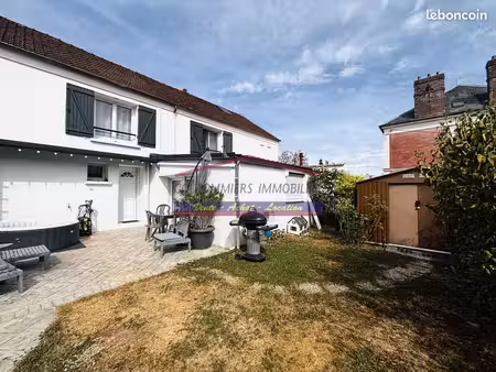 maison 5 pièces 106 m²