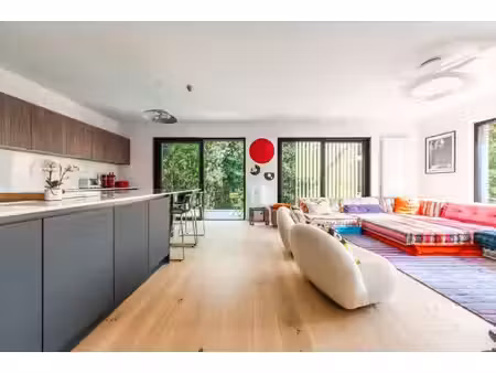 appartement à vendre avec terrasse et 3 chambres   waterloo (vbe57511)