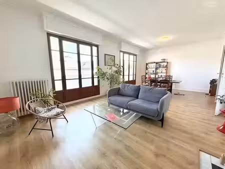vente appartement 4 pièces 136 m² à chambery (73000)  450 000 €