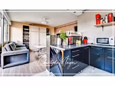 appartement studio loué à vendre 35m² à sarrebourg (57) en centre ville  lumineux avec bal