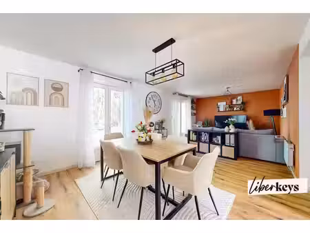 pavillon 3 chambres avec garage et jardin