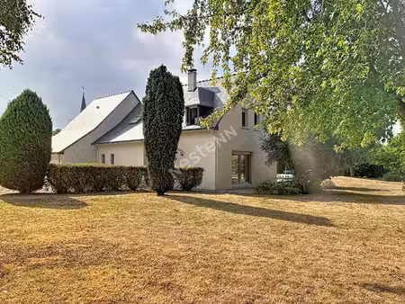 maison familiale à vendre soulaire et bourg 150 m² - 4 chambres - bureau - piscine