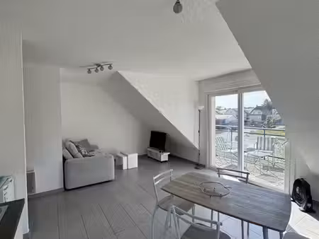 à louer f3 meublé de 59 m2 avec terrasse  garage à morschw