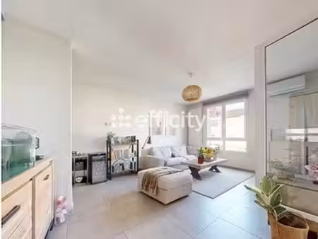 appartement 4 pièces - 89 m²