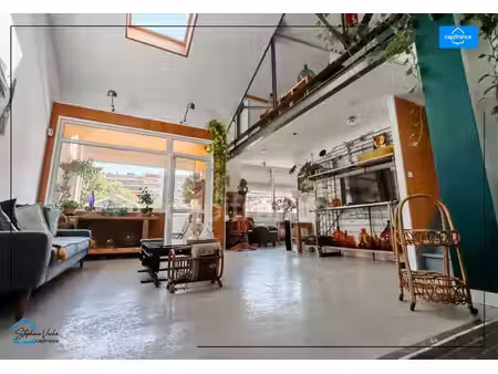 – maison de ville atypique esprit loft avec garage  bas cours fauriel