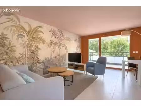 appartement 4 pièces - 98m2 - etage 1/3