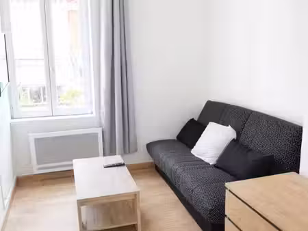 studio meublé 20m2 proche gare