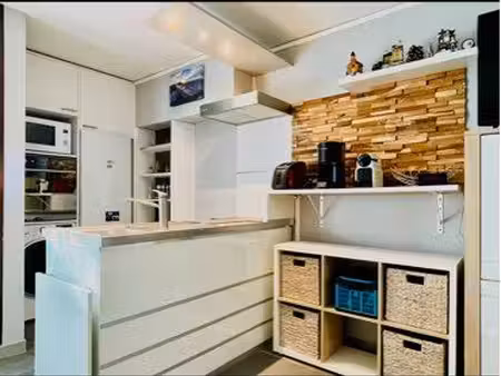 location studio meublé