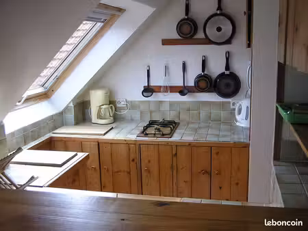 studio meublé exposé sud  pas d'abonnement à gérer