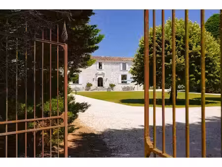 edith - un lieu authentique où l'histoire se mêle à l'art de vivre et au plaisir du partag