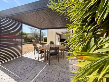 maison à vendre 4 pièces de plain-pied avec jardin & garage longeves (17)