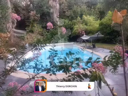 à bayonne  immobilier de prestige : villa à acheter avec ter
