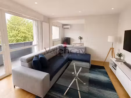 sausheim  4 p /2 cbres -dernier étage – entièrement rénové – balcon sans vis-à-vis- 2 gara