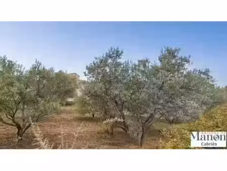 vente terrain 400 m² à pourrières (83910)  205 000 €