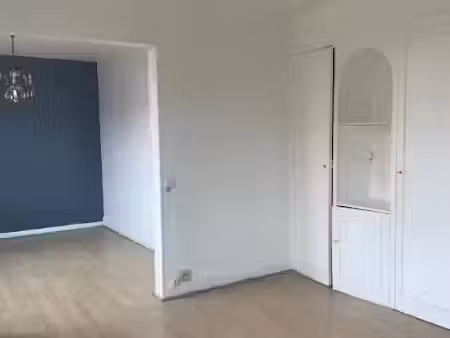 location appartement 4 pièces 62.3 m² à caluire-et-cuire (69300)  901 €