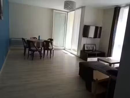 location meublée appartement 3 pièces 66 m² à asnieres-sur-seine (92600)  1 590 €
