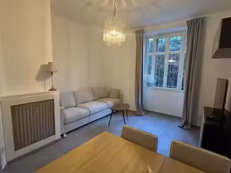 location meublée appartement 2 pièces 47 m² à nice (06000)  1 500 €