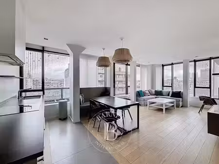 location meublée appartement 2 pièces 52.75 m² à paris 13ème (75013)  2 170 €