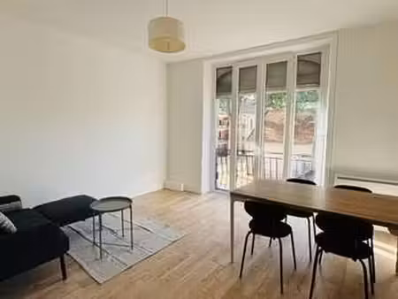location appartement 2 pièces meublé à saint-sébastien-sur-loire (44230) : à louer 2 pièce