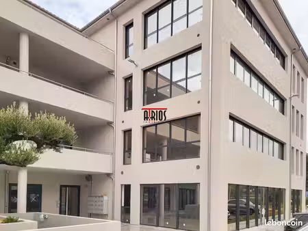 bureaux 100 m² aubagne