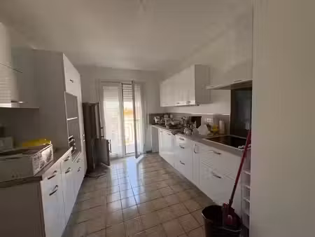 location appartement 4 pièces 92 m² à albi (81000)  780 €