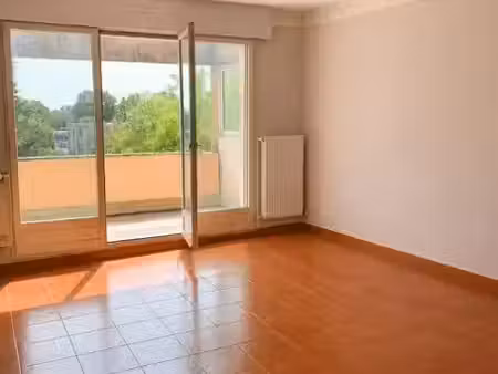 vente appartement 3 pièces 63.58 m² à beaucaire (30300)  128 000 €