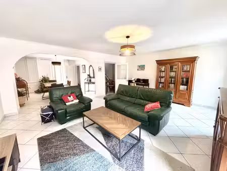 vente maison 5 pièces 137 m² carmaux (81400)