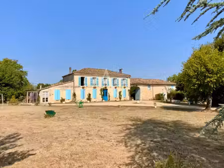 vente maison 11 pièces 347 m² léoville (17500)