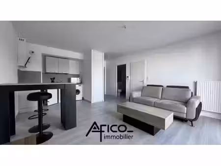 location appartement 2 pièces 42 m² à chambray-lès-tours (37170)