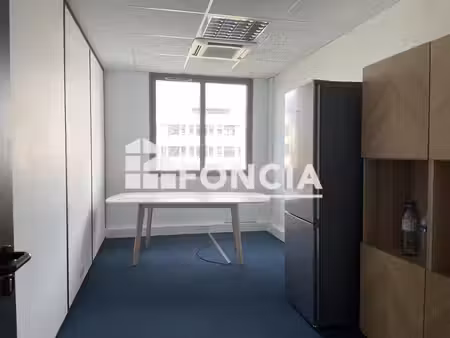 vente - bureau - 129 m² - 150 000 € - grenoble