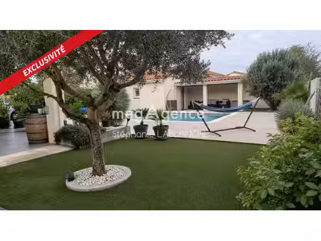 nouveauté en exclusivité  maison de 138m² avec une dépendance de 20m² terrain de pétanque 