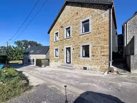charmante maison dans le hameau des