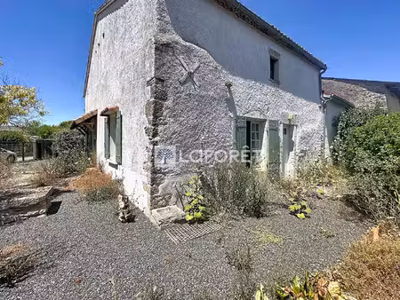 vente maison doux 79290