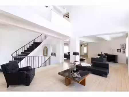 coldwell banker - must immobilier