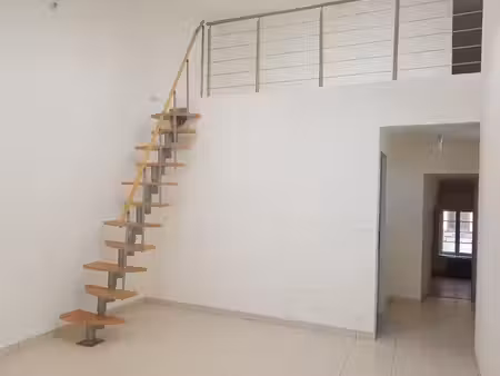 location duplex 3 pièces 80 m² à pont-saint-esprit (30130)  520 €