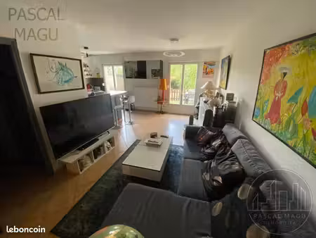 maison 7 pièces 130 m²