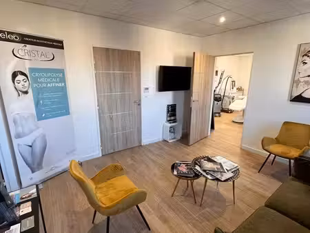 à louer cabinet médical/paramédical de 25m2 en zone franche dans une maison médicale