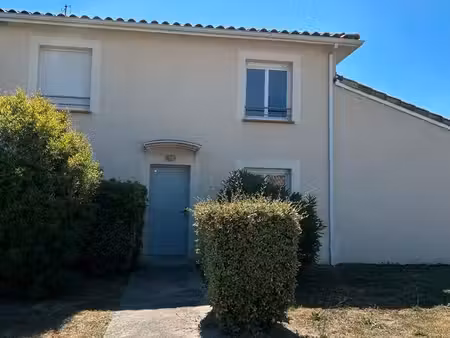 maison 70m2  2 chambres avec garage et jardin