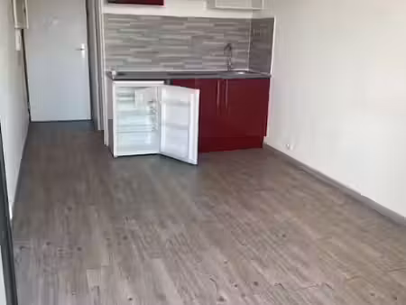 location appartement 1 pièce à bordeaux (33000)  570 €