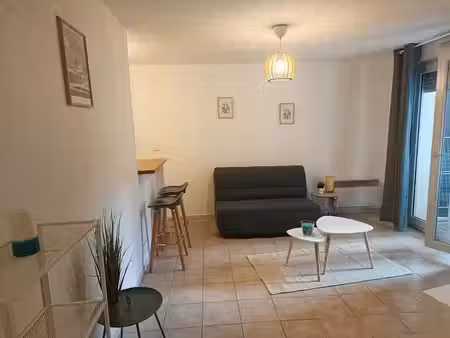 location meublée appartement 1 pièce 23 m² à toulouse (31000)  570 €